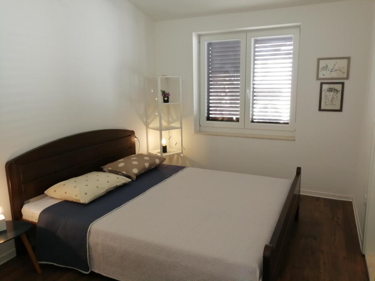 Apartments Tamara Lokva Rogoznica Extérieur photo