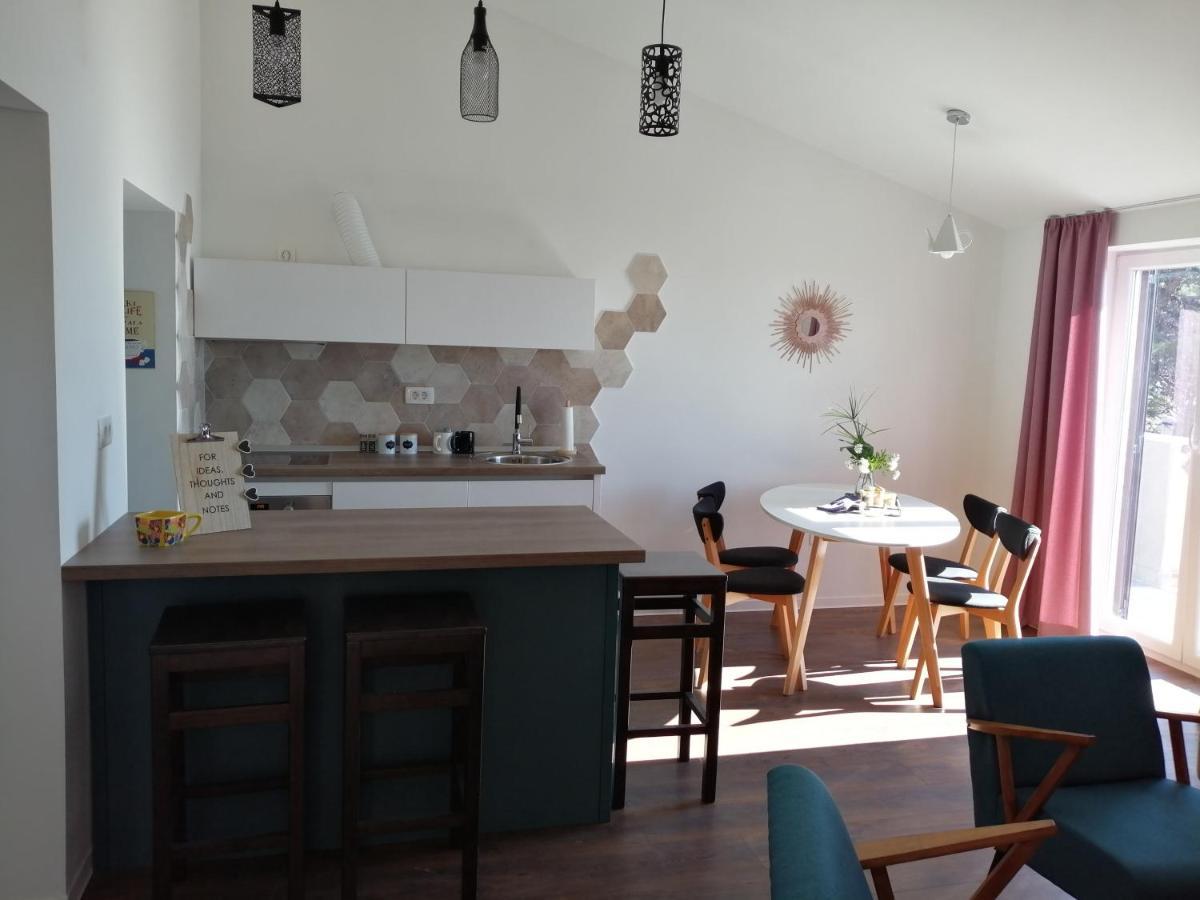 Apartments Tamara Lokva Rogoznica Extérieur photo